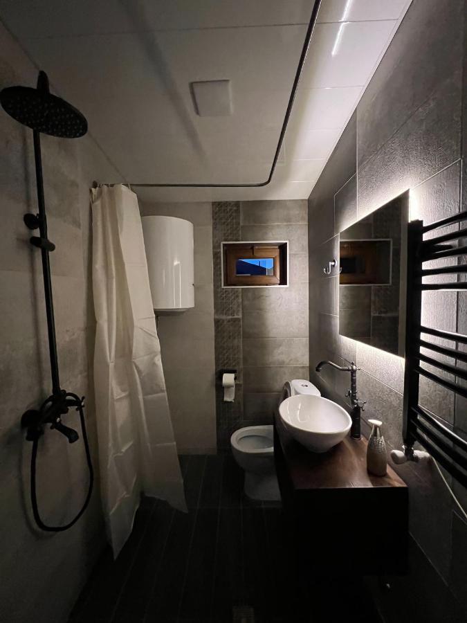 Hotel Eden 메스티아 외부 사진