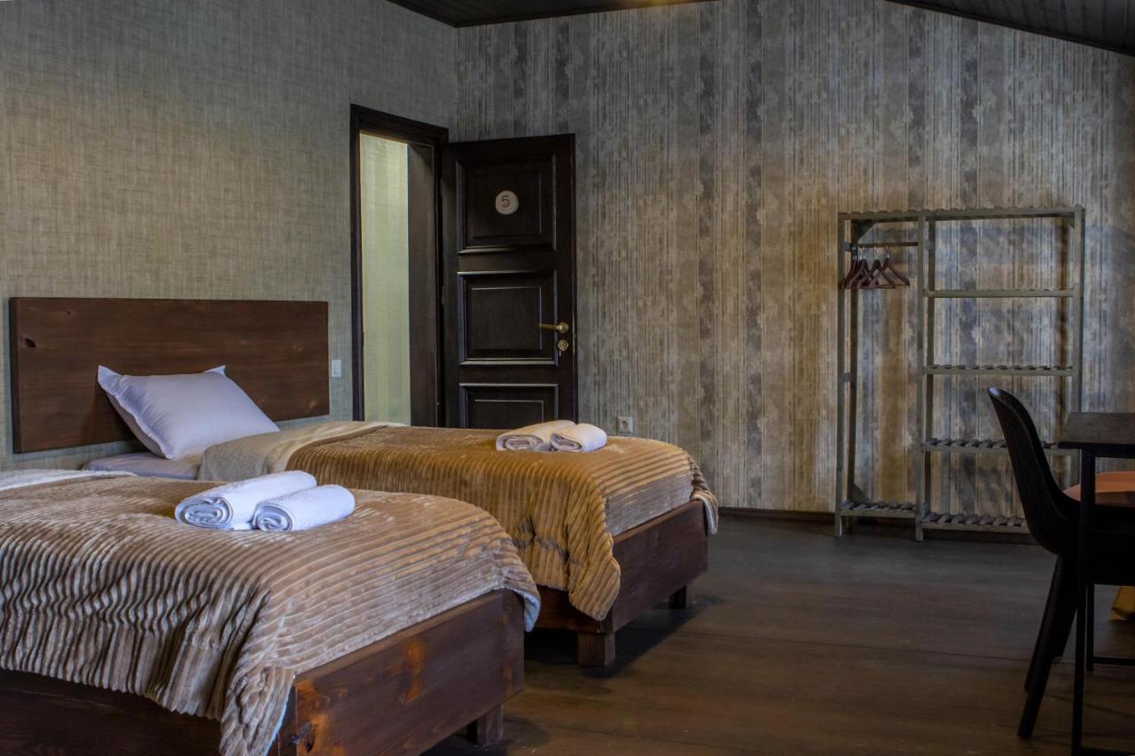 Hotel Eden 메스티아 외부 사진