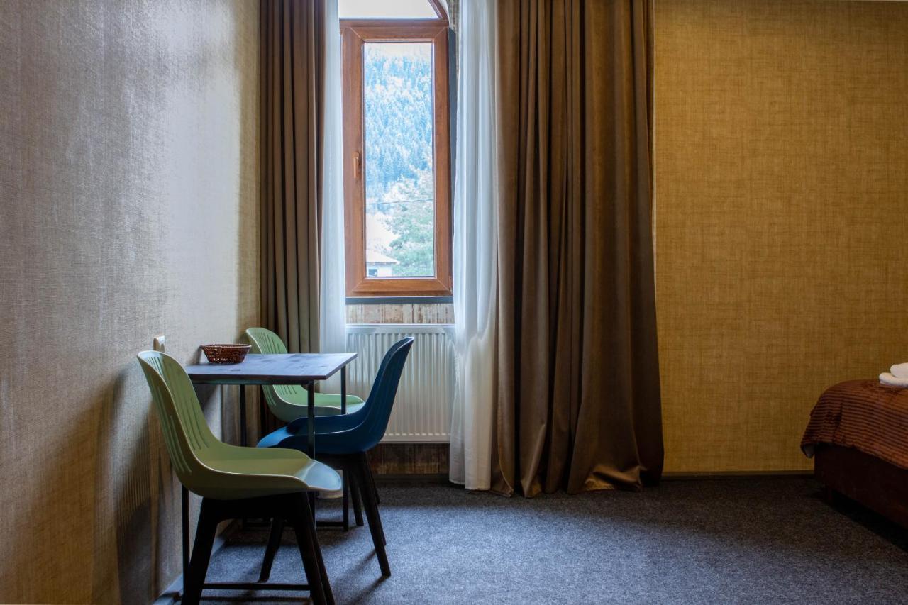 Hotel Eden 메스티아 외부 사진