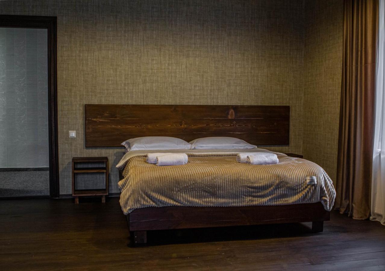 Hotel Eden 메스티아 외부 사진