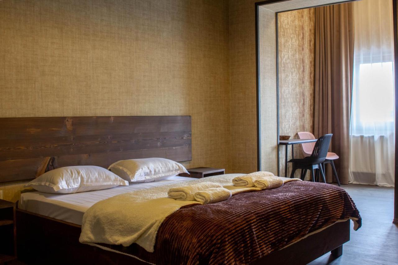 Hotel Eden 메스티아 외부 사진
