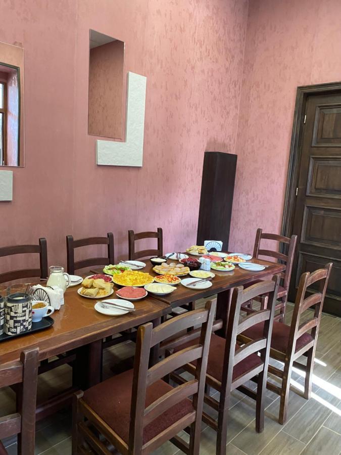 Hotel Eden 메스티아 외부 사진