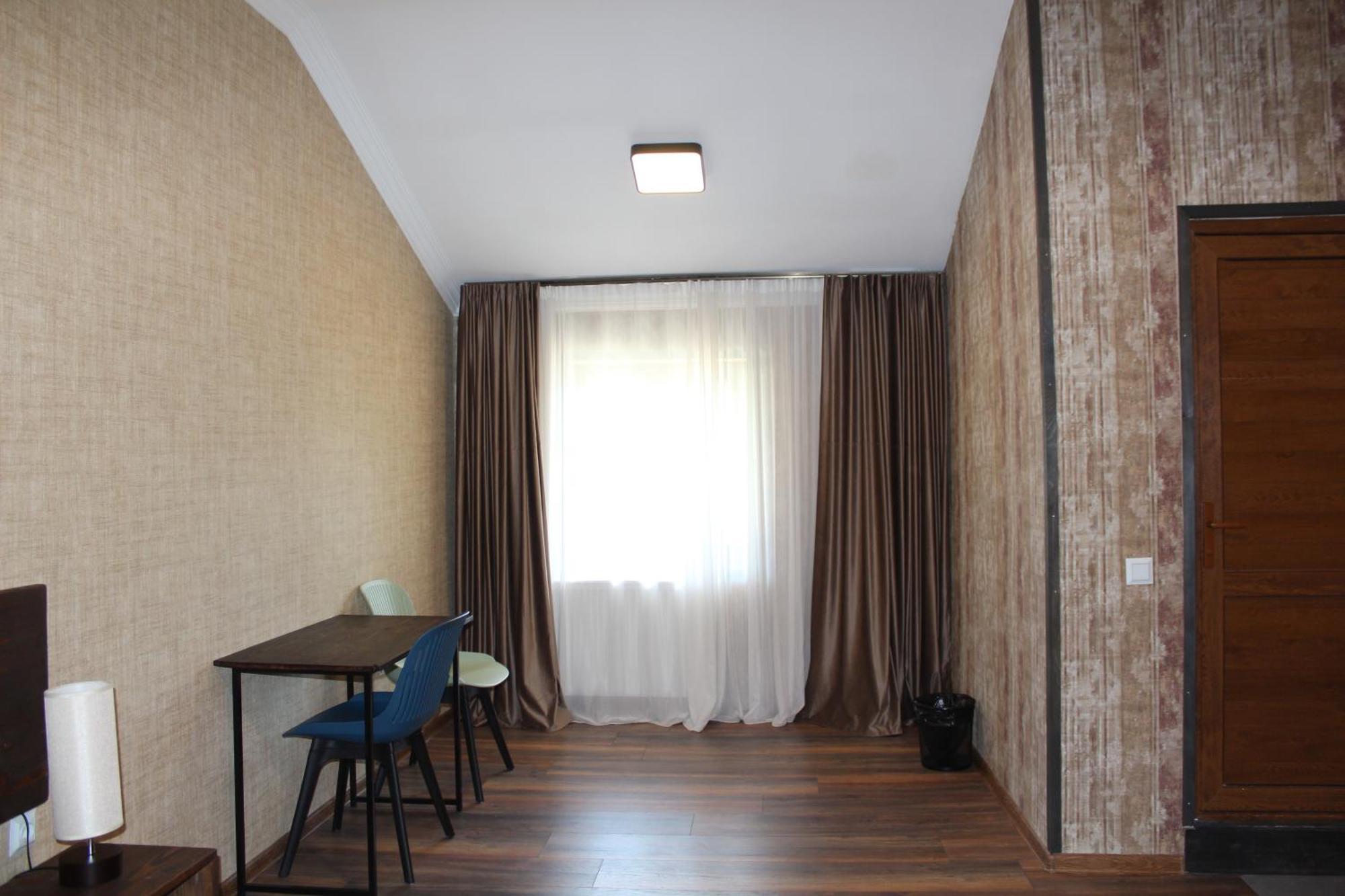 Hotel Eden 메스티아 외부 사진